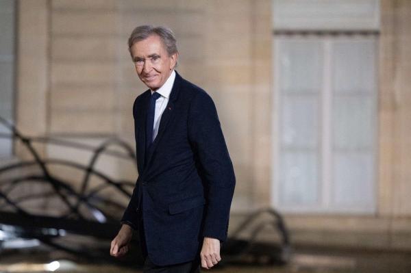 Pe 5 martie 1949 s-a născut afaceristul francez Bernard Arnault, unul dintre cei mai bogaţi oameni din lume