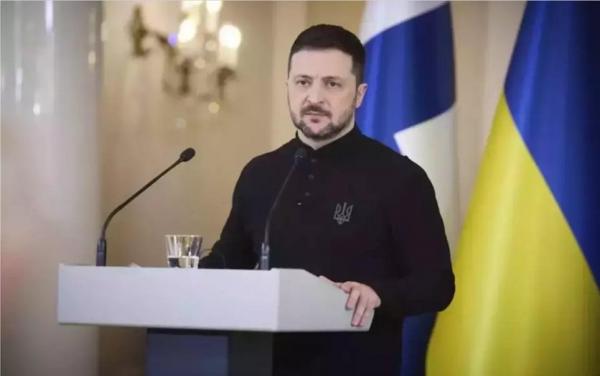 Zelenski se pregăteşte de alegeri. Vrea să obţină al doilea mandat de preşedinte şi foloseşte umilinţa din Biroul Oval în scop electoral