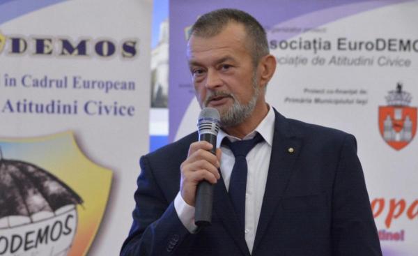 Ar fi raculat minore printr-un ONG şi o agenţie de modelling