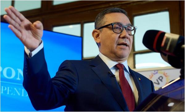 Ponta îi întoarce replica lui Ciolacu și îi cere să demisoneze "urgent" din funcția de premier