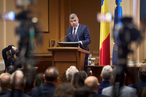 Ciolacu: Să nu alegem între un președinte care a tăiat apa și unul care a dat prea multă