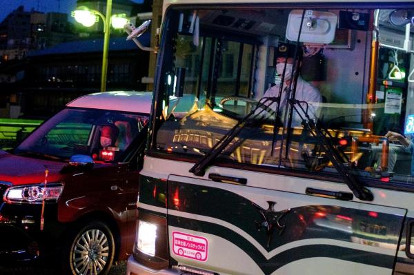 Un şofer de autobuz din Japonia a făcut greşeala vieţii. Cum a pierdut 84.000 de dolari pentru doar 7 dolari