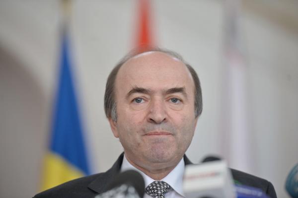 Tudorel Toader: Deciziile CCR sunt definitive şi nu sunt supuse niciunei căi de atac