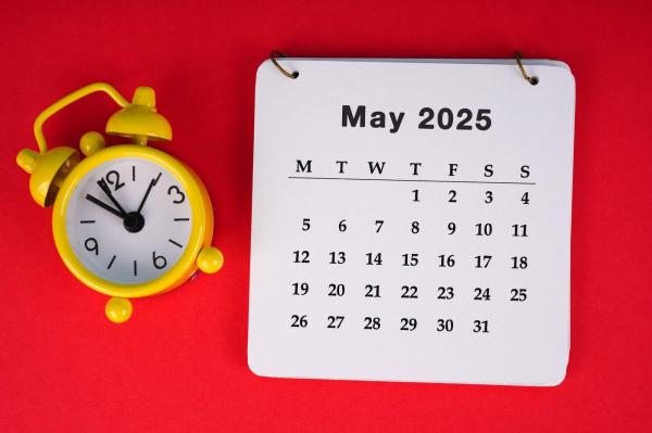 Minivancaţa de 1 Mai. Câte zile libere au bugetarii