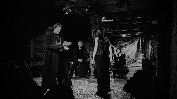 Piesa de teatru "Revizorul" se joacă duminică, 4 mai, la Teatrul Mic, din Bucureşti