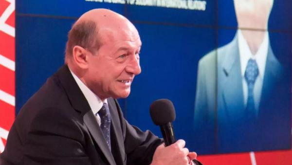 Băsescu: Nu suntem singura țară care are probleme de comunicare cu Statele Unite