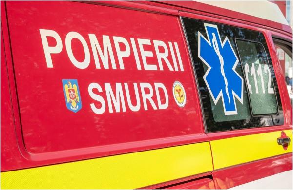 O căruţă în care se aflau 4 copii s-a răsturnat pe un câmp din Constanța. O fată de 16 ani, inconștientă