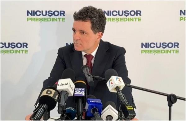 Nicușor Dan, despre fotografiile postate de Elena Lasconi