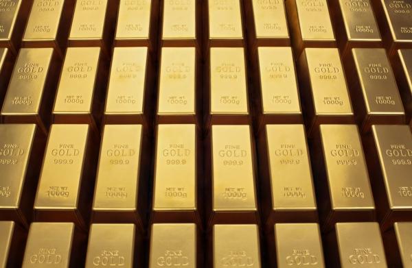 Un fermier din Franţa a crezut că a dat lovitura vieţii după ce a găsit 150 de tone de aur pe pământurile zile. Ce s-a întâmplat cu comoara de 4 miliarde de euro