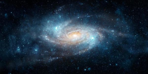 A fost descoperită o galaxie, care datează din perioada de tinereţe a Universului