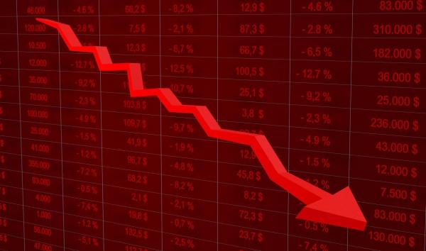 Bursa de la Bucureşti a deschis pe roşu, luni dimineaţă după ce Simion a câștigat primul tur al alegerilor prezidențiale