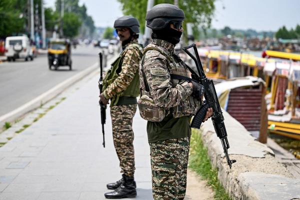 India a lansat marţi seară un atac asupra Pakistanulu