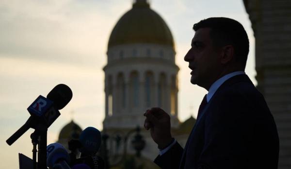 George Simion spune că, dacă va ajunge președinte, își va da demisia în cazul în care referendumul "Turul doi înapoi" va trece