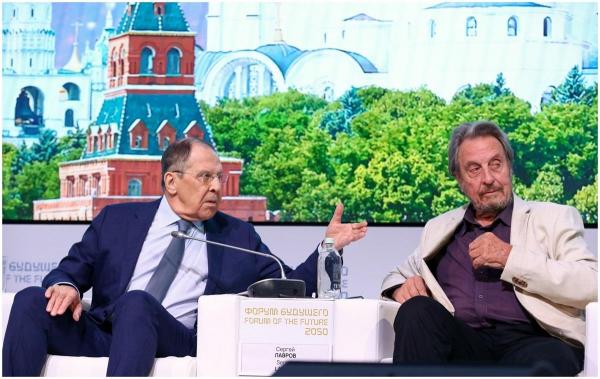 Kremlinul, încântat de vizita făcută de tatăl lui Elon Musk