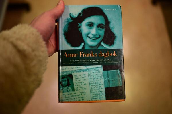 Pe 12 iunie 1929 se năştea Anne Frank, victimă a genocidului nazist din Al Doilea Război Mondial