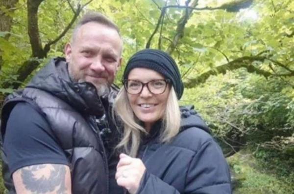 Cei doi, găsiţi în cort fără viaţă