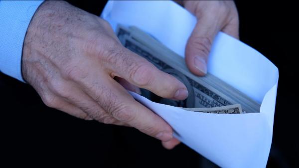 Cine sunt medicii de la Spitalul Militar acuzaţi că luau bani de la pacienţi