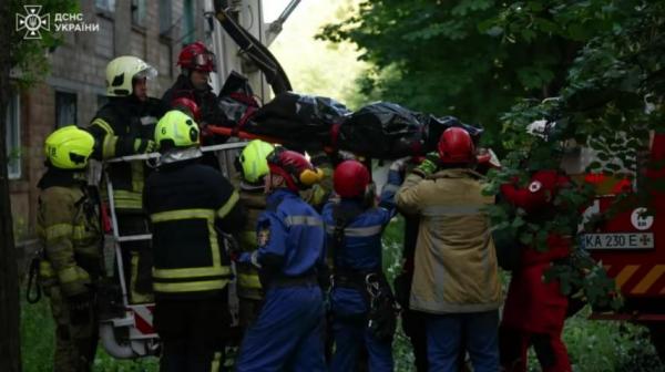 Bombardamente masive cu rachete şi drone la Kiev. Sunt cel puţin 5 morţi şi peste 20 de răniţi