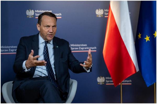 Ministrul de Externe al Poloniei: O cursă a înarmării ar putea accelera prăbușirea ''regimului'' Putin