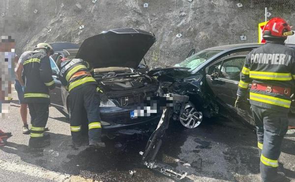 Şase persoane au fost rănite, între care două încarcerate