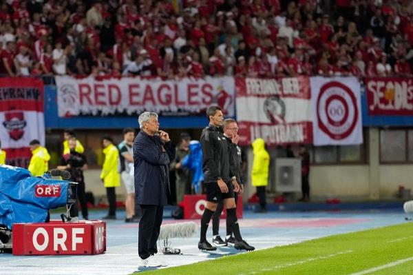 Naţionala lui Mircea Lucescu a cedat în meciul jucat cu Austria, la Viena