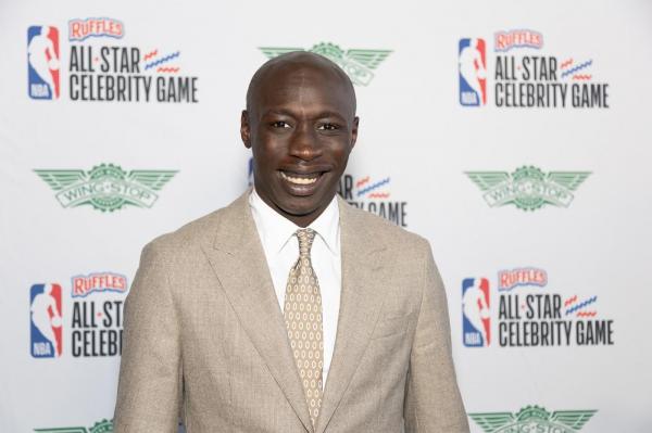 Khaby Lame, cel mai urmărit TikToker din lume, arestat pentru scurt timp. A părăsit apoi "voluntar" SUA