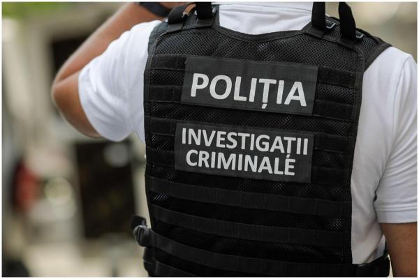 Caz șocant în Timiș. O femei și-a ucis bebelușul, imediat după ce l-a născut. A murit în vasul de toaletă