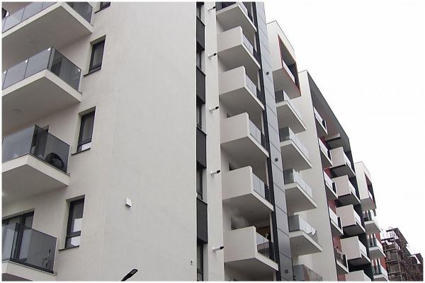 Cum a dat un bărbat în chirie apartamentele unor străini, în Sibiu. Schema prin care a păcălit pe toată lumea