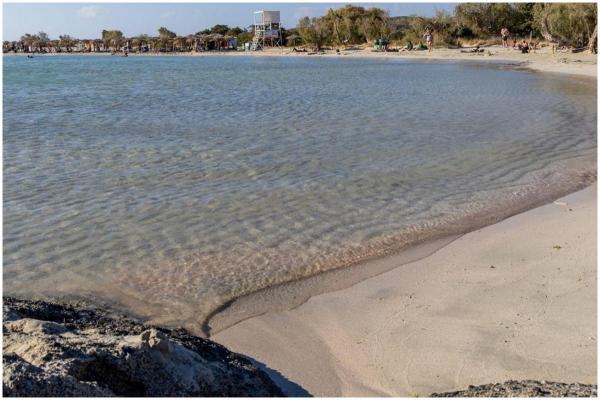 Româncă găsită moartă în apă, pe o plajă celebră din Grecia. Resuscitarea a fost în zadar