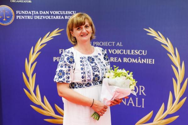 Profesoara care străbate munții pentru educație, la Gala Profesorilor Excepționali: fă Rai unde predai
