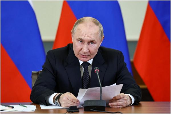 Rusia anulează parada navală de Ziua Flotei "din motive de securitate". 100 de drone ucrainene, interceptate