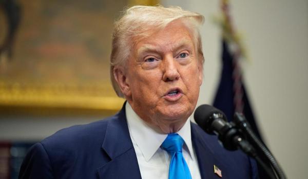 Trump îl amenință pe Medvedev: "Fostul președinte ratat al Rusiei să-și măsoare cuvintele"