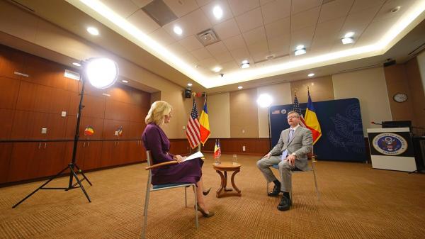 Interviu în exclusivitate cu Michael Dickerson, însărcinat cu afaceri al Ambasadei Statelor Unite la Bucureşti