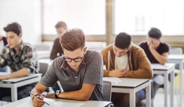 BAC 2025 sesiunea de toamnă. Subiecte la Istorie