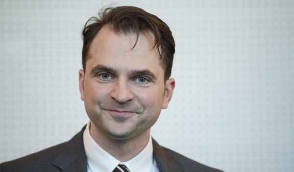 Burduja vrea alegeri primare pentru Primăria Bucureşti: Fără candidat comun, blocul izolaţionist e favorit