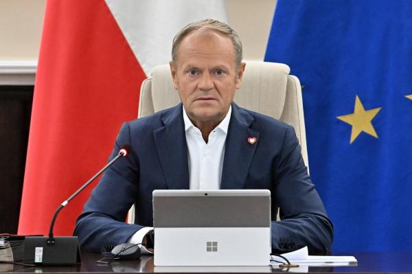 Tusk: "Rusia vrea să includă în negocierile cu SUA reducerea numărului de trupe americane în Europa"