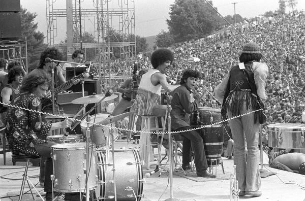 Pe 15 august 1969 se deschide festivalul Woodstock