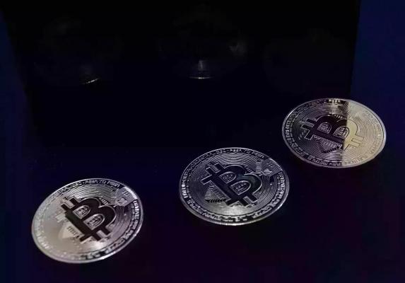 Preţul unui bitcoin astăzi, vineri 15 august 2025