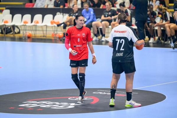 Pe 26 august 1988 s-a născut jucătoarea română de handbal Cristina Neagu
