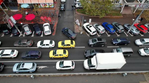 Rabla auto 2025 pentru persoane fizice. Când va fi reluat programul şi care este valoarea voucherelor