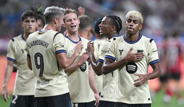 Barcelona profită din plin de meciurile din Asia