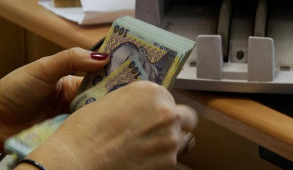 Cine are dreptul la voucherele sociale de 250 de lei. Se vor acorda până la finalul anului