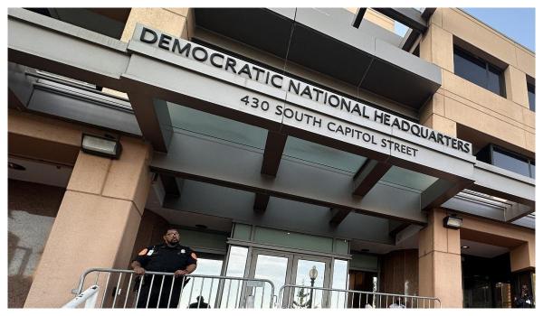 Ameninţare cu bombă la sediul Partidului Democrat din Washington