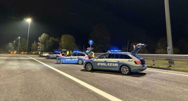 Fugar român, căutat în toată Italia. În cursa lui nebună, a călcat intenționat un polițist cu un BMW furat