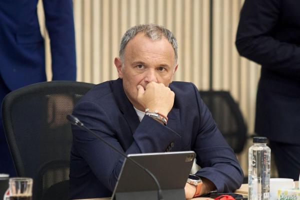 Karoly Borbely, CEO Hidroelectrica, la o întâlnire a tuturor producătorilor de energie