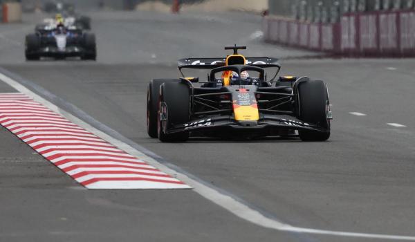 Max Verstappen a câştigat Marele Premiu al Azerbaidjanului la Formula 1. Pilotul olandez a dominat cursa