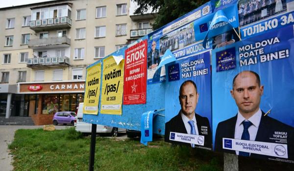 R. Moldova la răscruce. De ce alegerile de duminică ar putea fi decisive - The Guardian