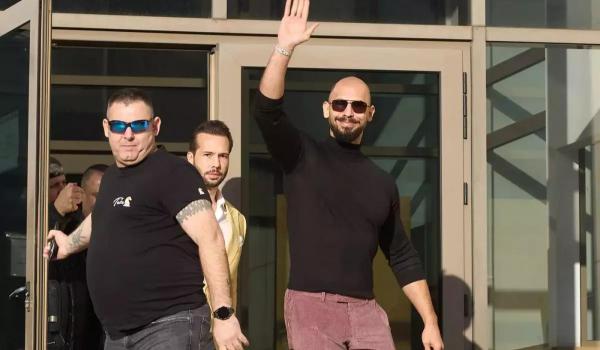 Andrew Tate scapă de urmărire penală în Marea Britanie: "Sunt unul dintre cei mai maltratați oameni"