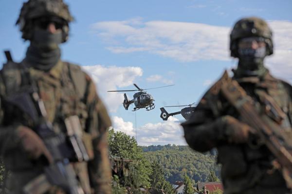 Rusia consideră "inacceptabilă" orice desfăşurare de trupe străine în Ucraina