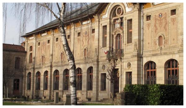 Muzeul Adrien Dubouche